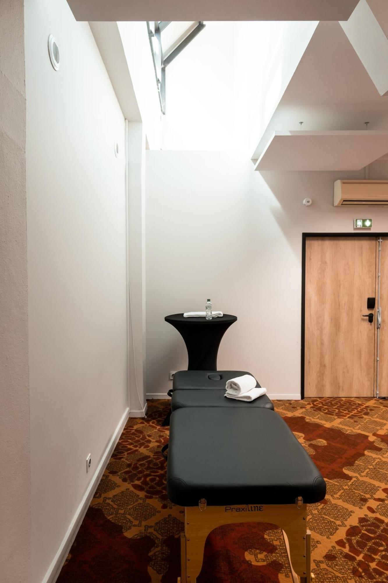 Ibis Styles Centre Le Theatro Hotel