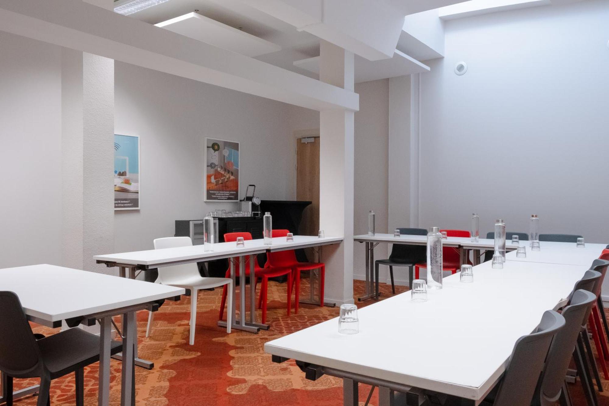 Ibis Styles Centre Le Theatro Hotel