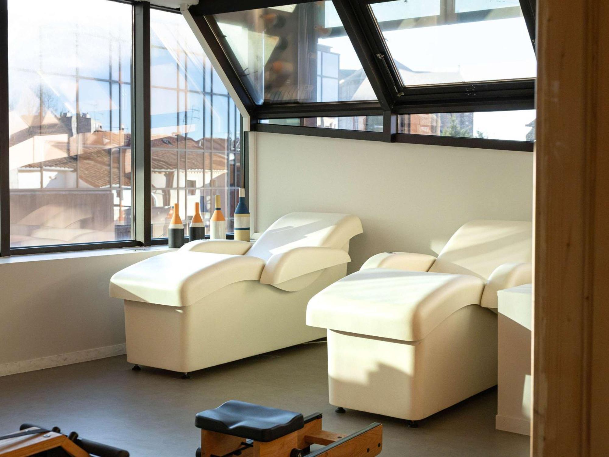 Hotel Ibis Styles Centre Le Theatro 3*
